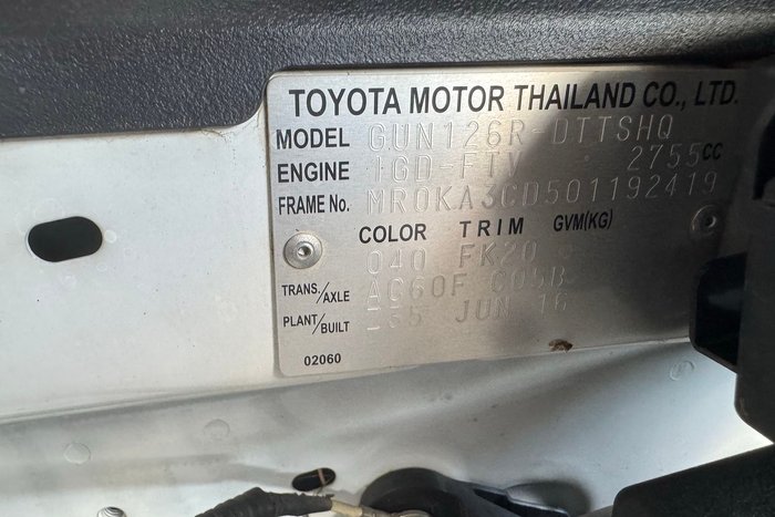 2016 Toyota Hilux SR