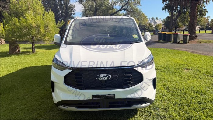 2025 Ford Tourneo Active