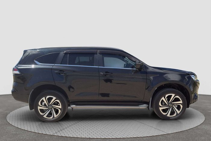 2022 Isuzu MU-X LS-T