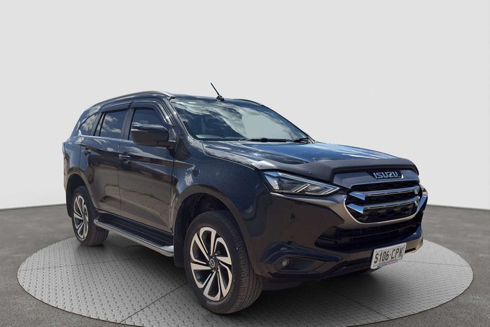 2022 Isuzu MU-X LS-T