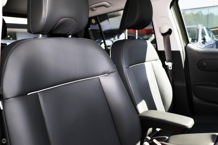 2025 Hyundai INSTER Cross