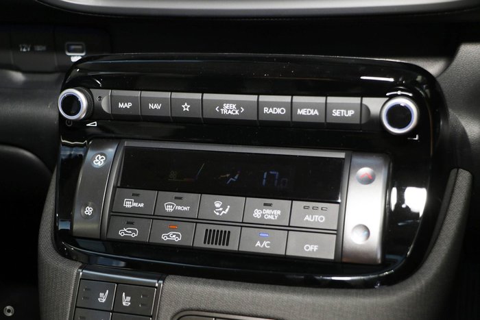 2025 Hyundai INSTER Cross