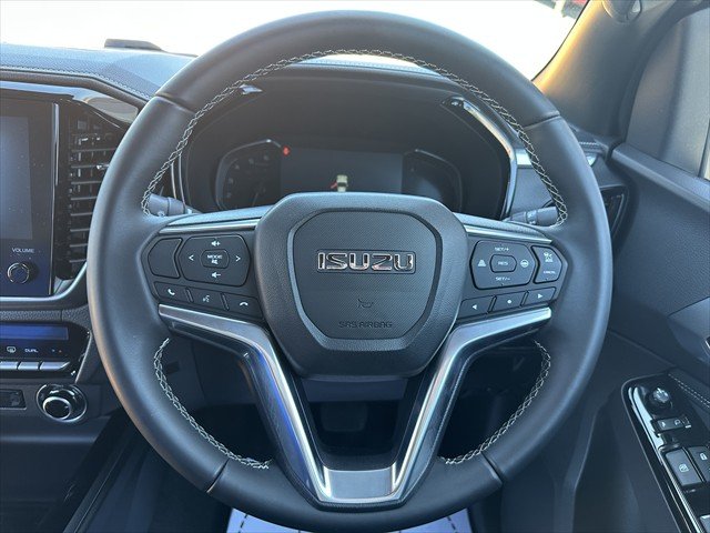 2025 ISUZU D-MAX LSU D-MAX MY24 4x4 CREW UTE LSU 3.0L AT Obsidian Grey Mica