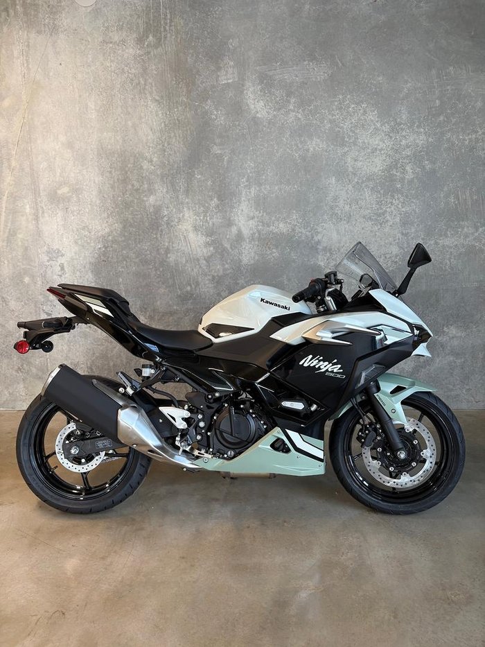 Caloundra Motorcycle Centre | Bariga QLD Motorycle Dealer