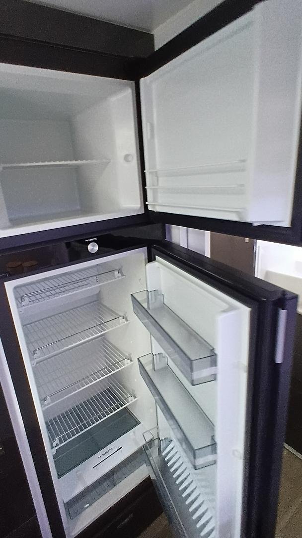 2024 Red Centre Oasis 20 Type B (was $168,990, now $129,990)