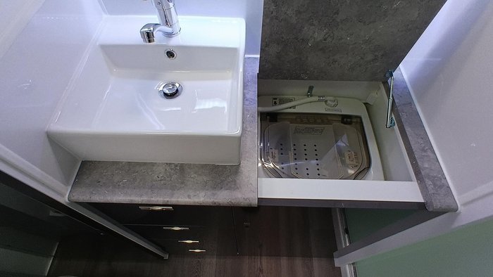 2025 Red Centre Oasis 20 Type B