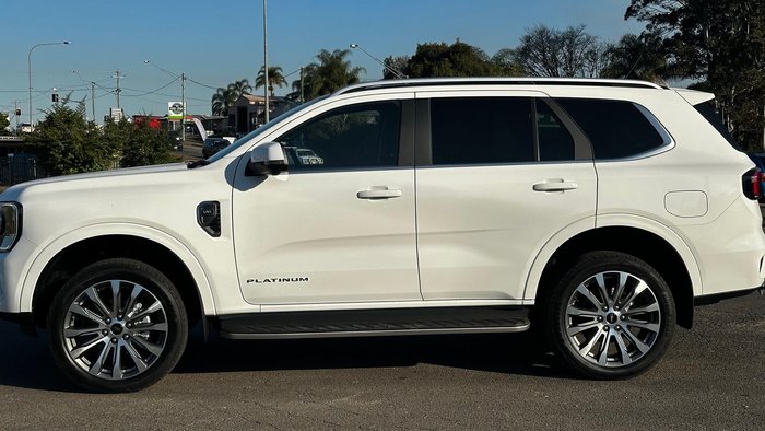 2025 Ford Everest Platinum
