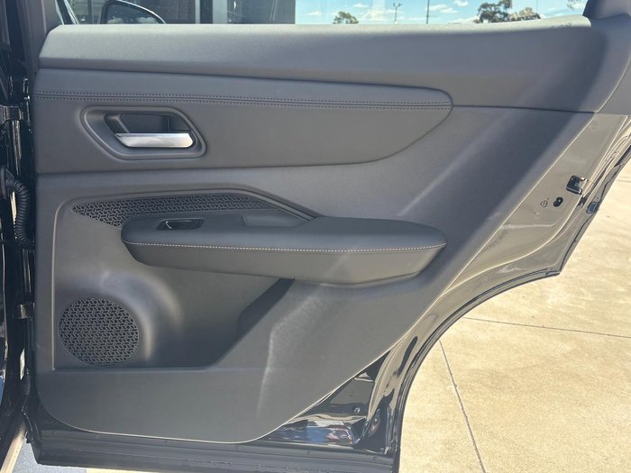 2025 Nissan Ariya Advance