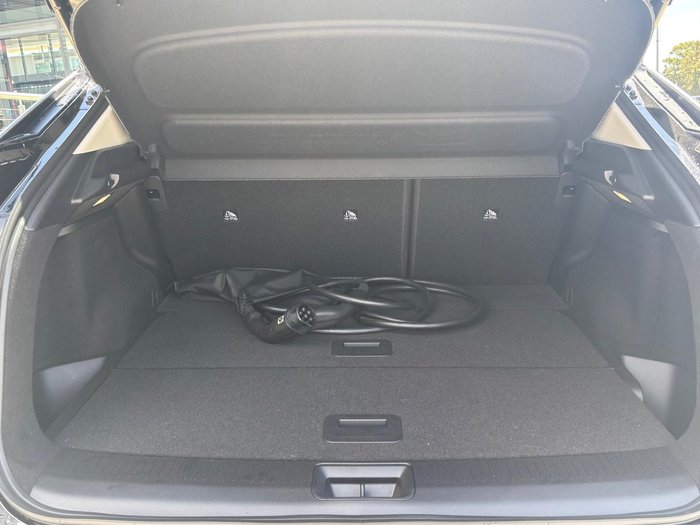 2025 Nissan Ariya Advance