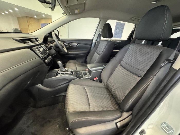 2017 Nissan X-TRAIL ST