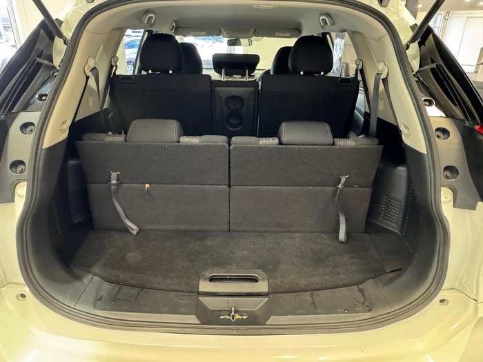 2017 Nissan X-TRAIL ST