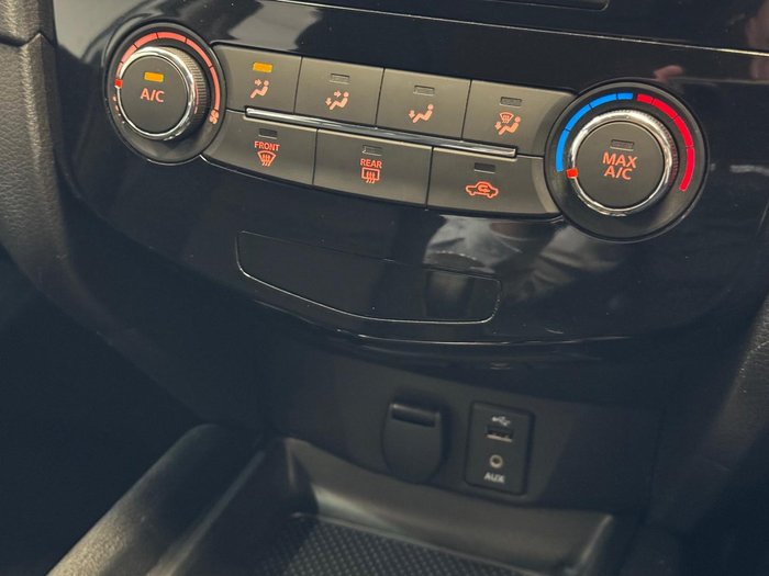 2017 Nissan X-TRAIL ST