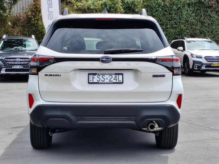2025 Subaru Forester Hybrid S6 MY26 AWD Crystal White