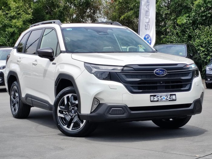 2025 Subaru Forester Hybrid S6 MY26 AWD Crystal White