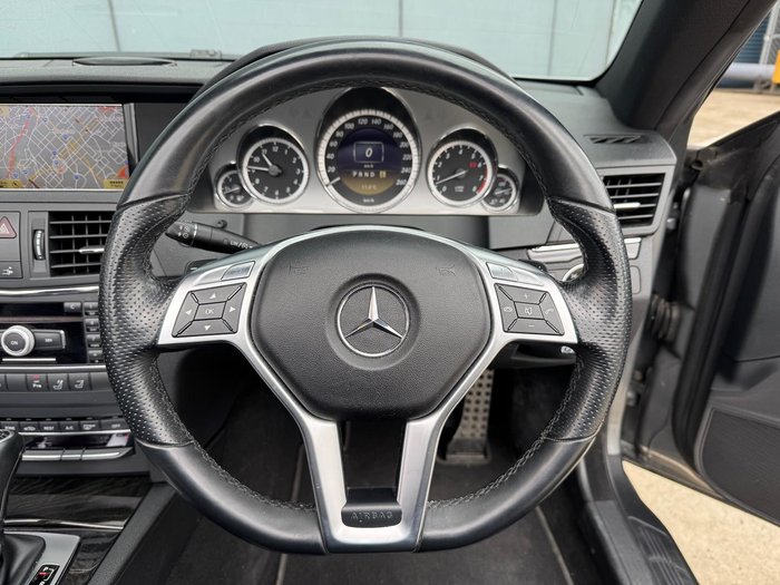 2011 Mercedes-Benz E-Class E500 Avantgarde A207 Palladium silver