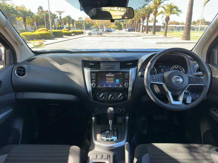 2024 Nissan Navara SL