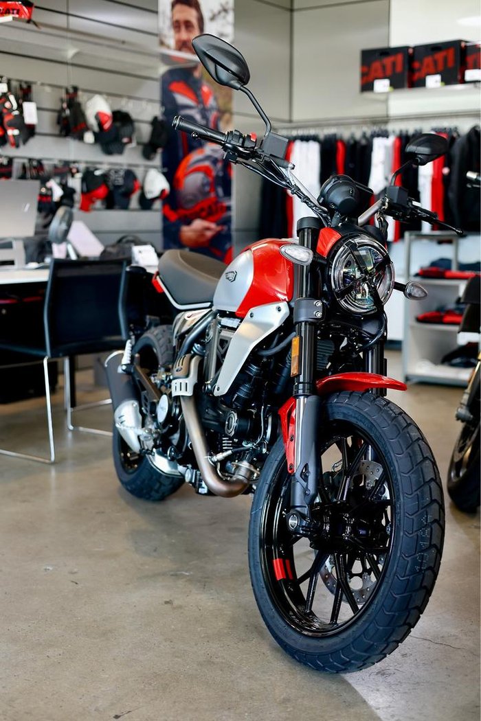 2025 Ducati Scrambler ICON Scrambler Red