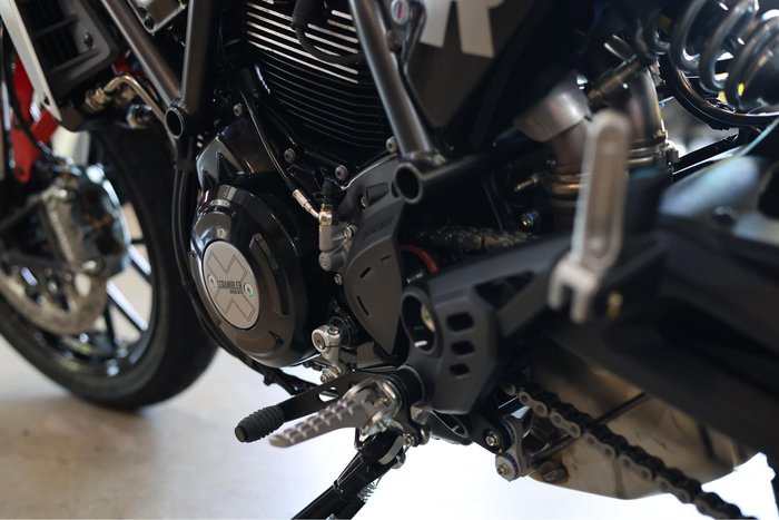 2025 Ducati Scrambler ICON Scrambler Red