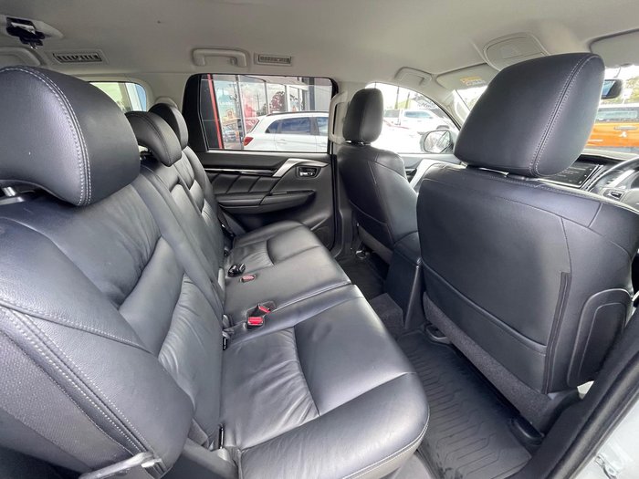 2017 Mitsubishi Pajero Sport Exceed