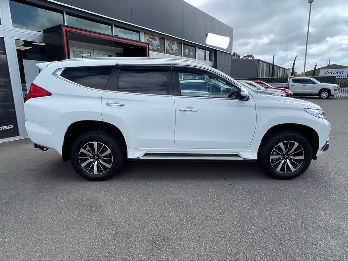 2017 Mitsubishi Pajero Sport Exceed