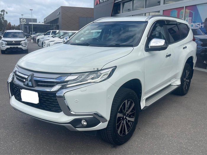 2017 Mitsubishi Pajero Sport Exceed