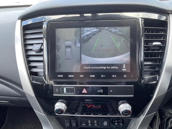 2024 Mitsubishi Pajero Sport Exceed