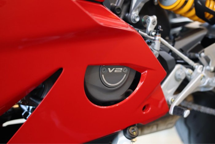 2025 Ducati Panigale V2 S Panigale Red
