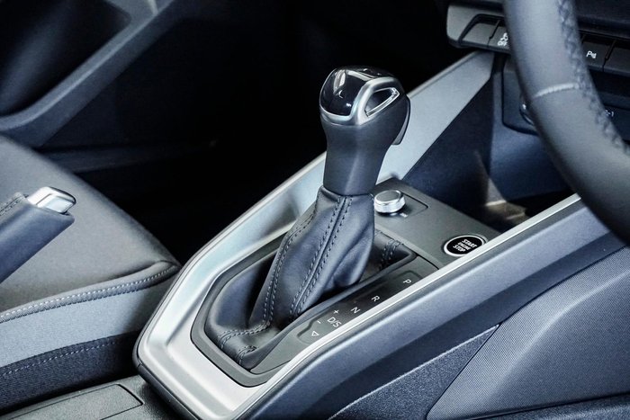 2025 Audi A1 35 TFSI S line edition