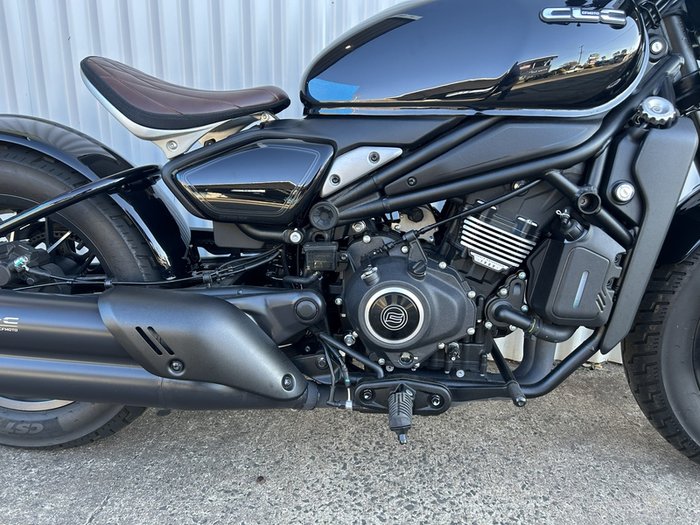 2024 CFMOTO 450 CL-C BOBBER ROAD BLACK