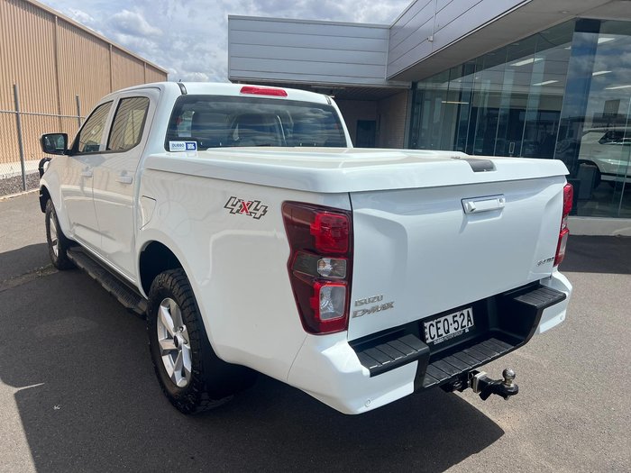 2023 Isuzu D-MAX LS-M