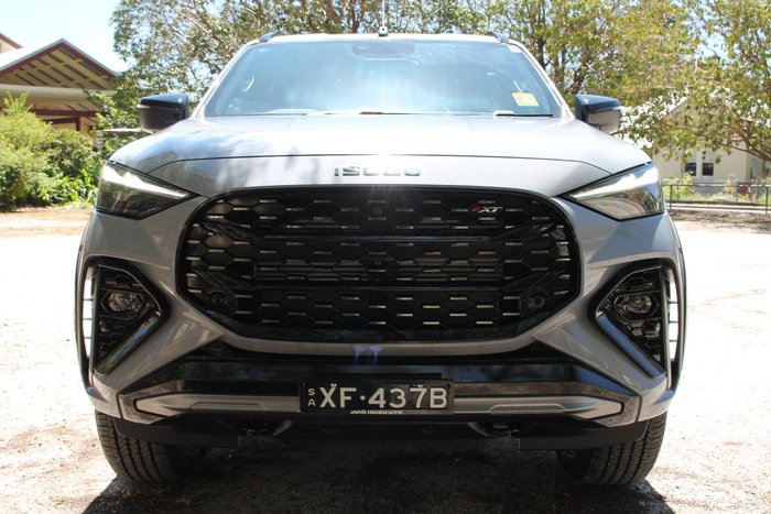 2025 Isuzu MU-X X-TERRAIN