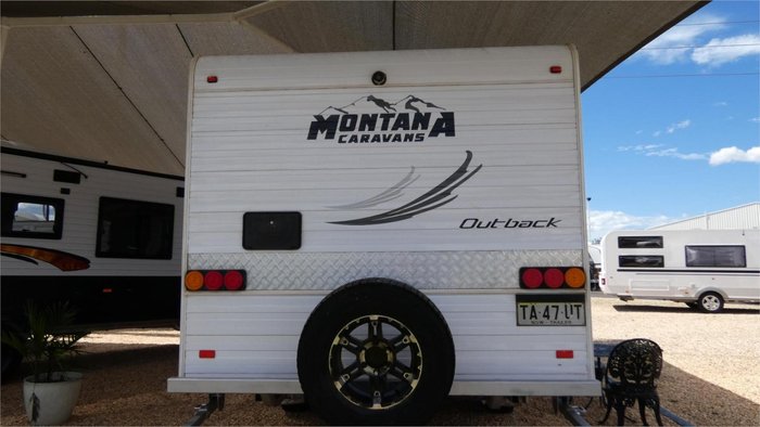 2016 Montana Outback
