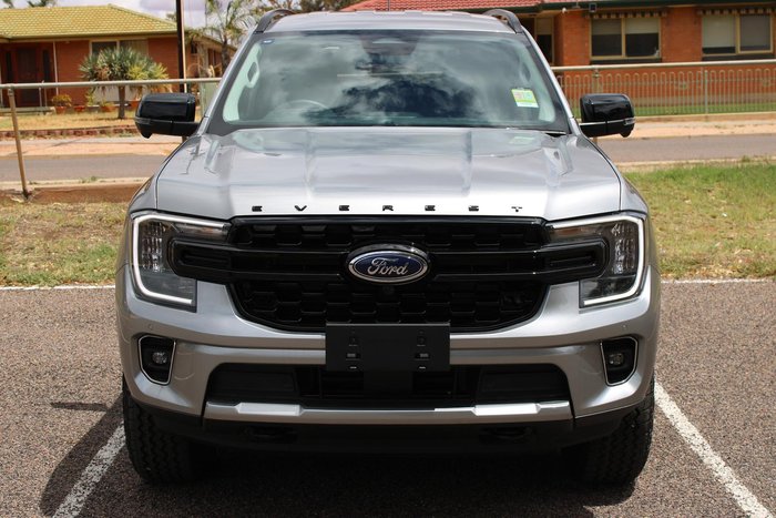 2025 Ford Everest Black Edition