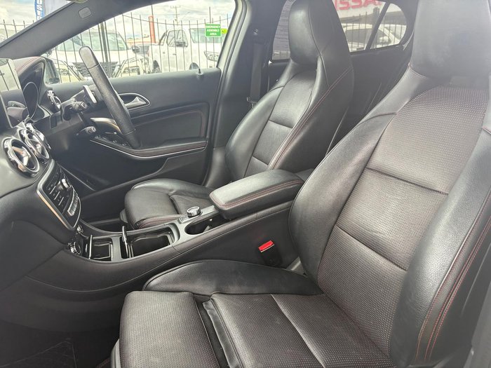 2018 Mercedes-Benz GLA-Class GLA180