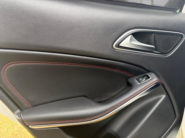 2018 Mercedes-Benz GLA-Class GLA180