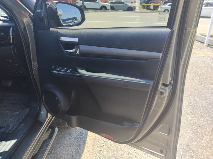 2022 Toyota HiLux Rugged X