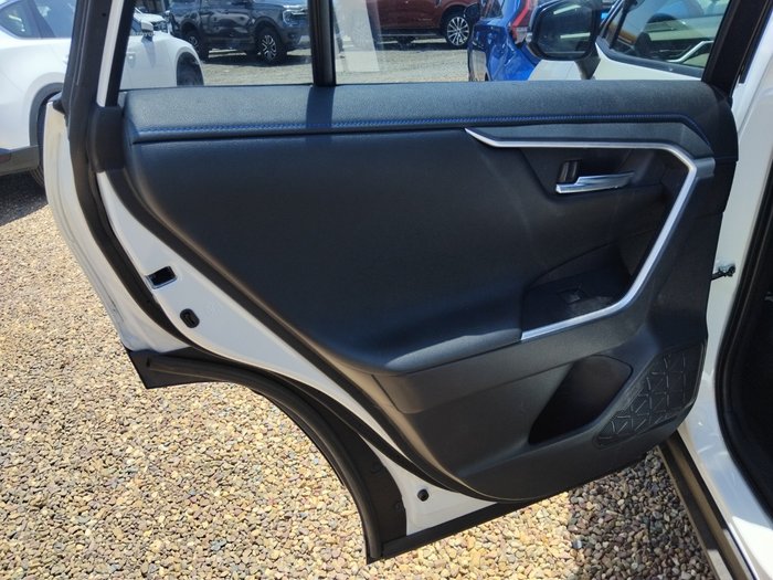 2023 Toyota RAV4 XSE