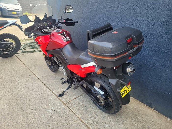 2004 Suzuki DL650 V-STROM RED