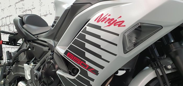 2025 Kawasaki Ninja 650L (LAMS) ABS Ninja Silver