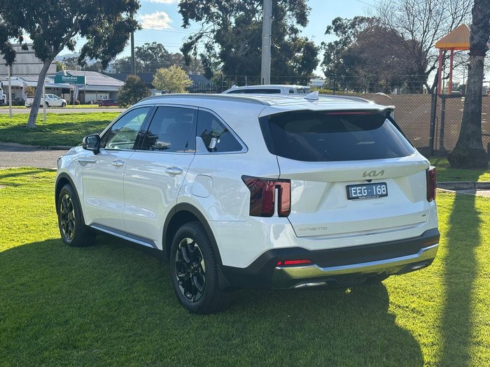 2025 Kia Sorento Sport