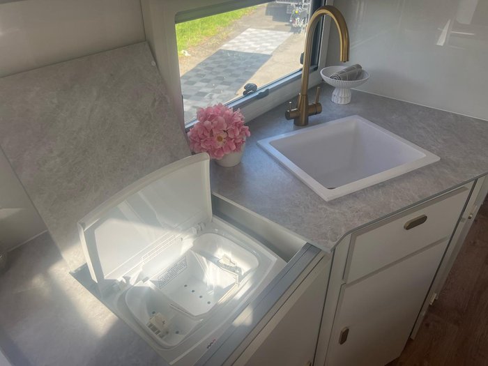 2025 JB Caravans Dirt Road Xtreme 22'6