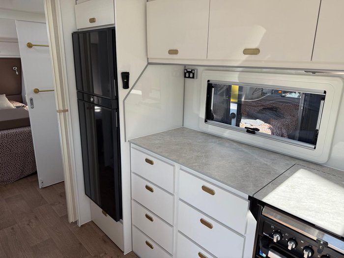 2025 JB Caravans Dirt Road Xtreme 22'6