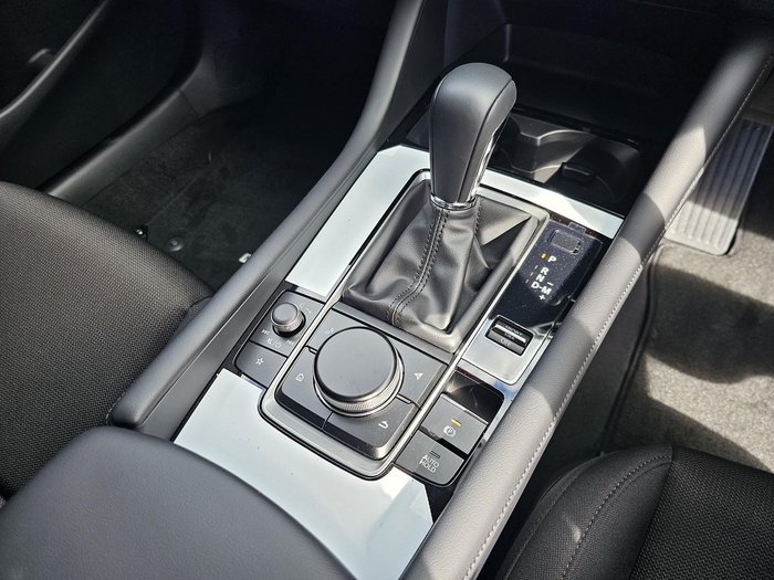 2025 Mazda 3 G20 Pure