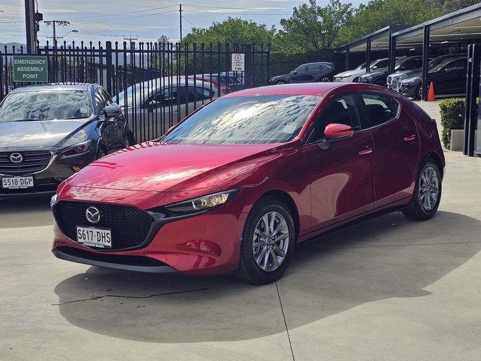 2025 Mazda 3 G20 Pure