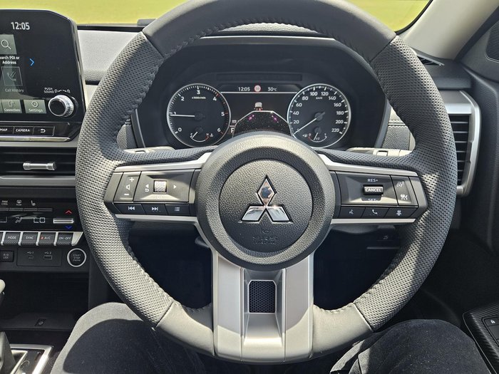 2025 Mitsubishi Triton GLS