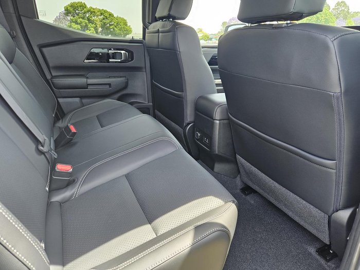 2025 Mitsubishi Triton GLS