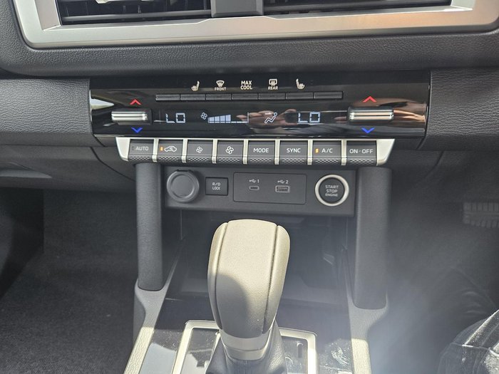 2025 Mitsubishi Triton GLS