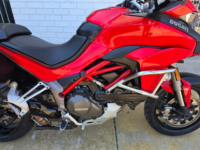2015 DUCATI MULTISTRADA S TOURING Red