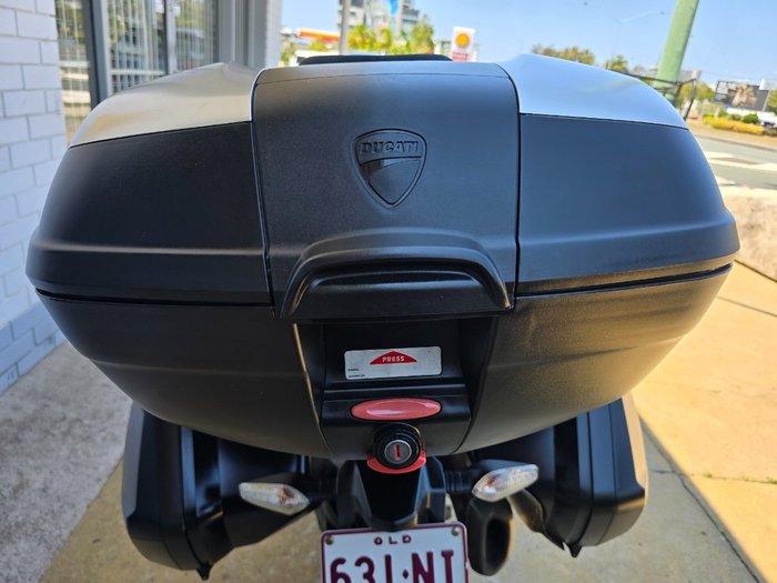 2015 DUCATI MULTISTRADA S TOURING Red