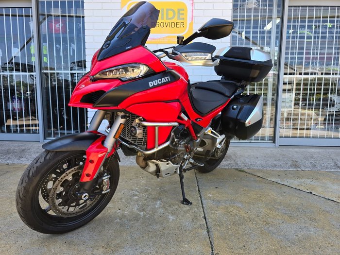 2015 DUCATI MULTISTRADA S TOURING Red